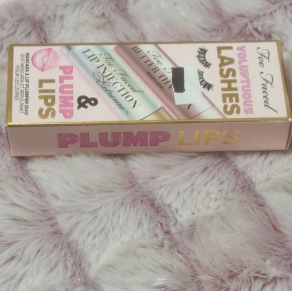 Too Faced Voluptuous Lashes & Plump Lips Mini Mascara & Lip Set Authentic NEW - Picture 3 of 5